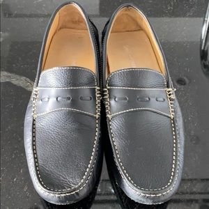 Donald Pliner Black loafer
